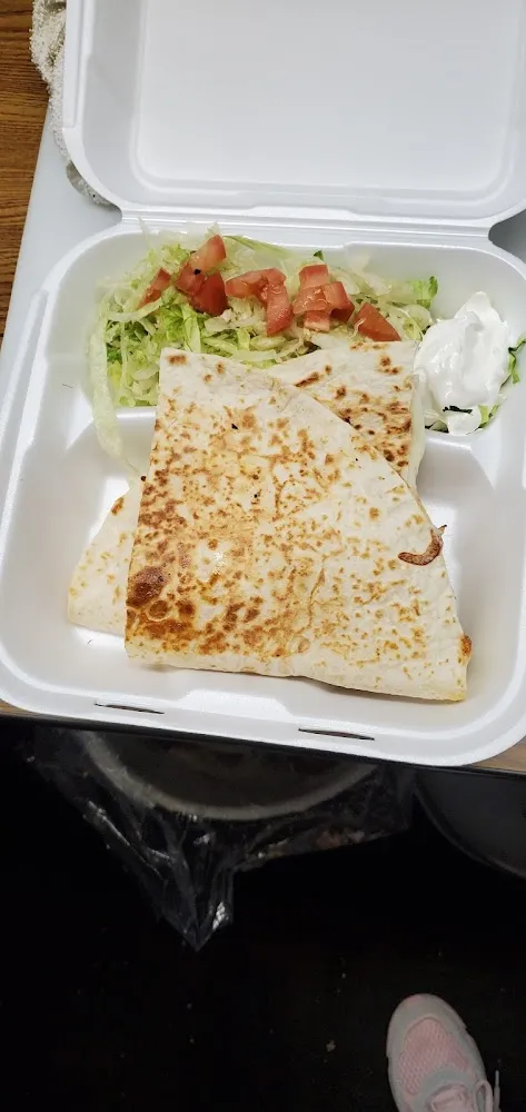 Giant Quesadilla a Flavor